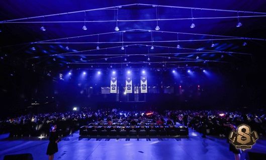 无悔青春，不负热爱！AGON爱攻见证RNG 8周年激情狂欢时刻 图3