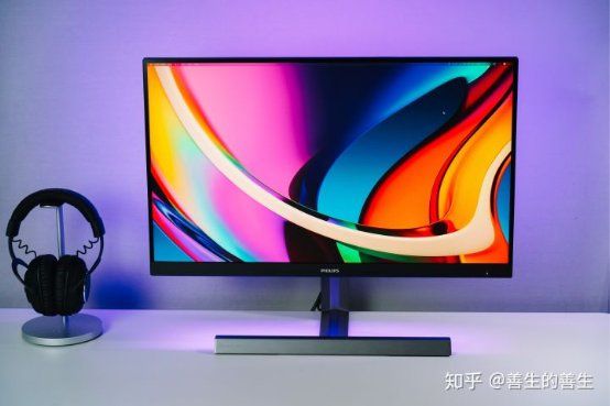 达人说丨显示器自带流光溢彩灯效，玩游戏究竟有多带感 图3