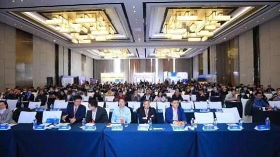 飞利浦商显亮相中华医院信息网络大会(CHINC),联合展示新一代智慧医疗解决方案 图2