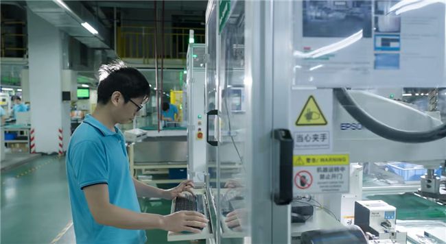 飞利浦商用显示器打造深度定制显示解决方案,助力智造升级! 图3