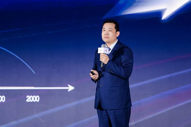 华为何波:迈向兆瓦超充新时代,让有路的地方就有高质量充电 图3