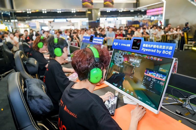 玩家大集结！EVNIA弈威实力护航618京东MALL超级玩家嘉年华 图11