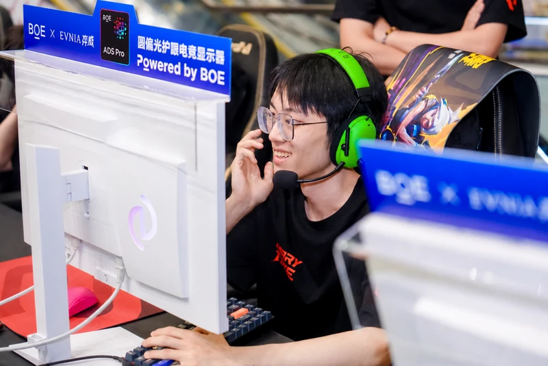玩家大集结！EVNIA弈威实力护航618京东MALL超级玩家嘉年华 图14
