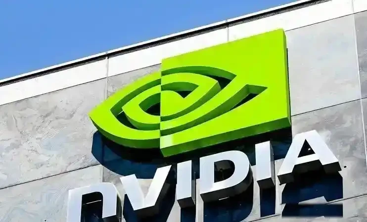 英伟达联手六大资管巨头，发起5000亿美元AI基建融资