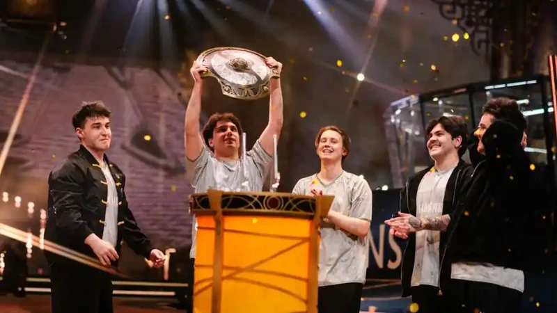 Team Spirit 3:2击败VISION加冕TI15三冠王 上海见证DOTA2历史 图1