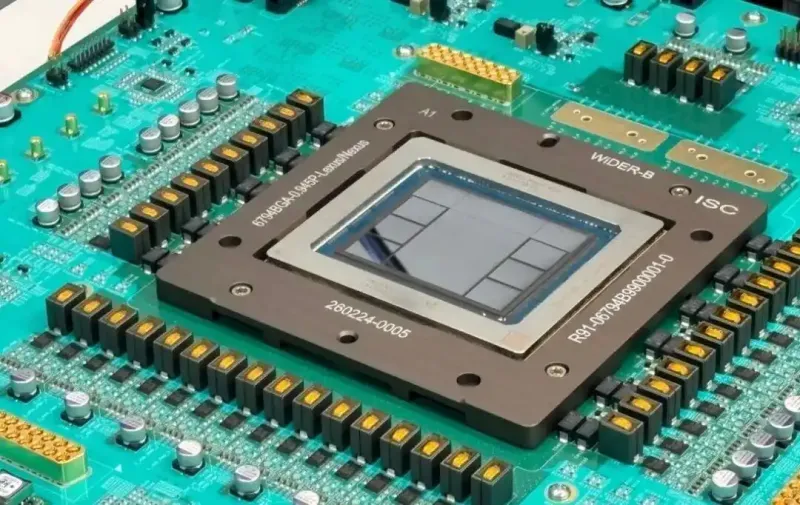 OpenAI自研推理芯片Jalapeño实测数据亮相Hot Chips 2026 图1