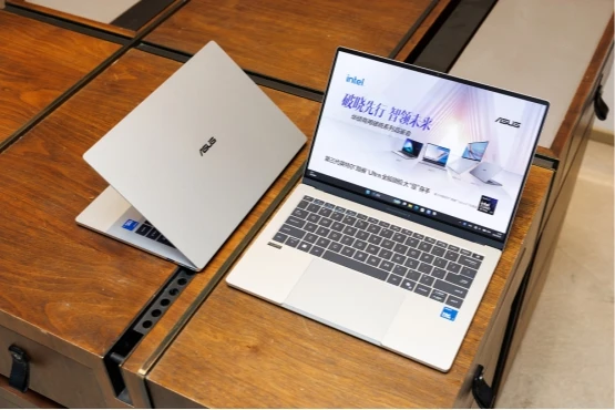华硕破晓Air:精致做工,重塑移动办公 图7